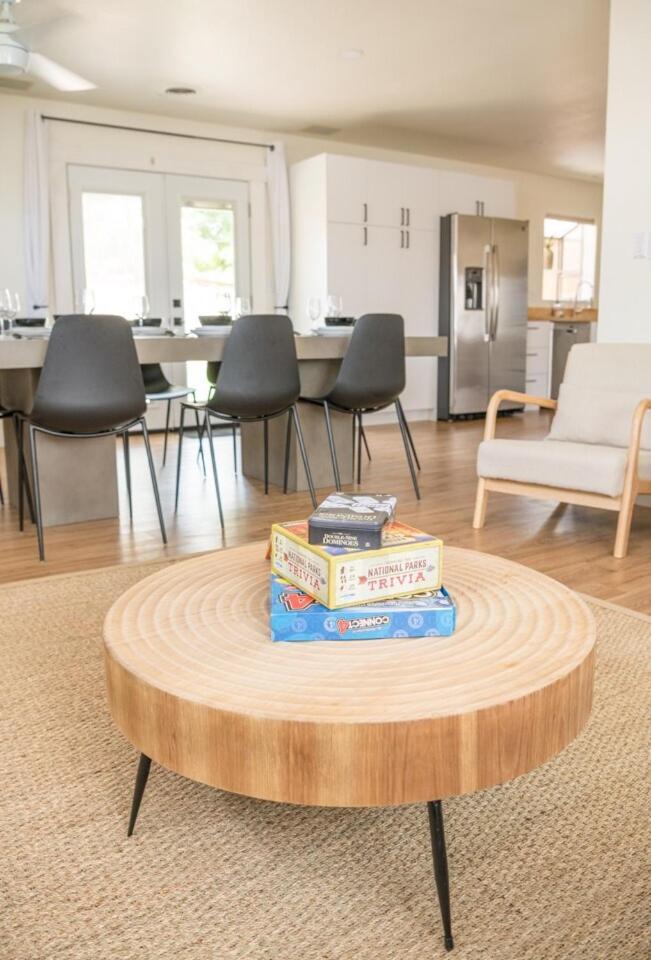 Newly Remodeled Family Friendly Home Page Ngoại thất bức ảnh